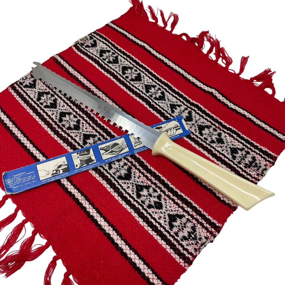 Vintage Quikut Slicing Knife Crosscut Edge Ivory Handle Stainless Steel Made USA